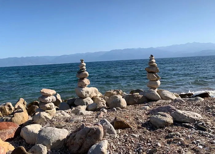 Delfini Apartment Chrani